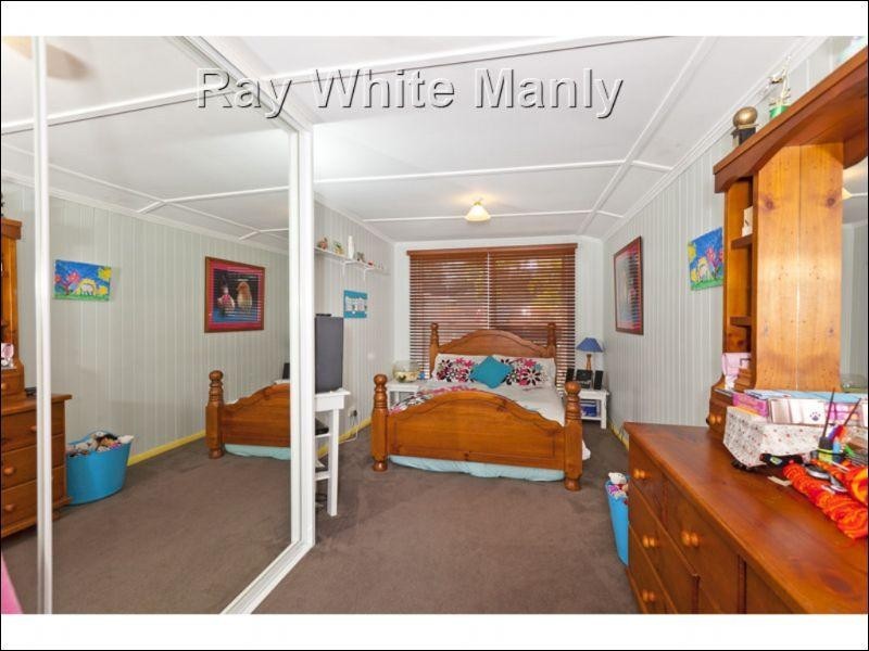 36 Madgwick Street, Wynnum QLD 4178