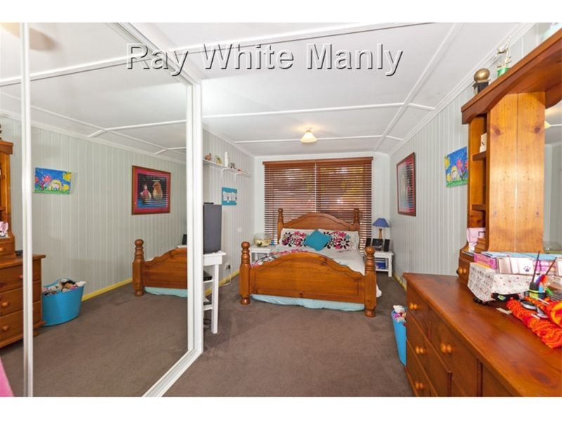 36 Madgwick Street, Wynnum QLD 4178