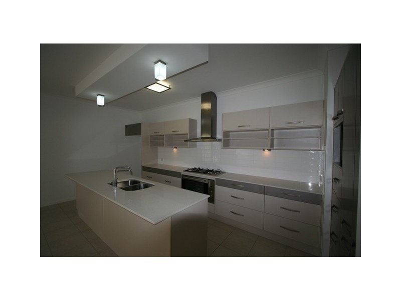 14 Peranga Street, Manly QLD 4179