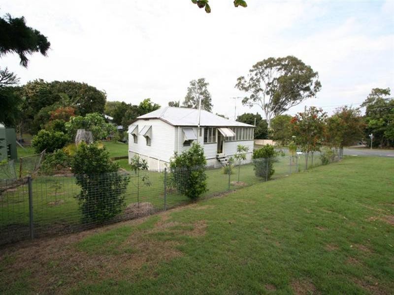 284 Ernest Street, Lota QLD 4179