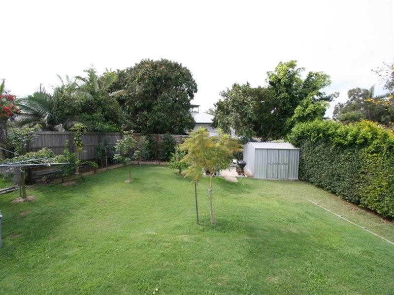 284 Ernest Street, Lota QLD 4179