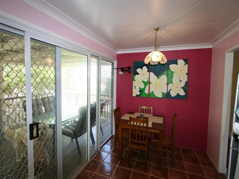 21 Balnave Street, Wynnum West QLD 4178