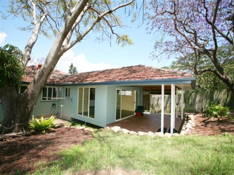 39 Hannam Street, Wynnum QLD 4178