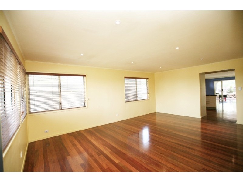 39 Hannam Street, Wynnum QLD 4178