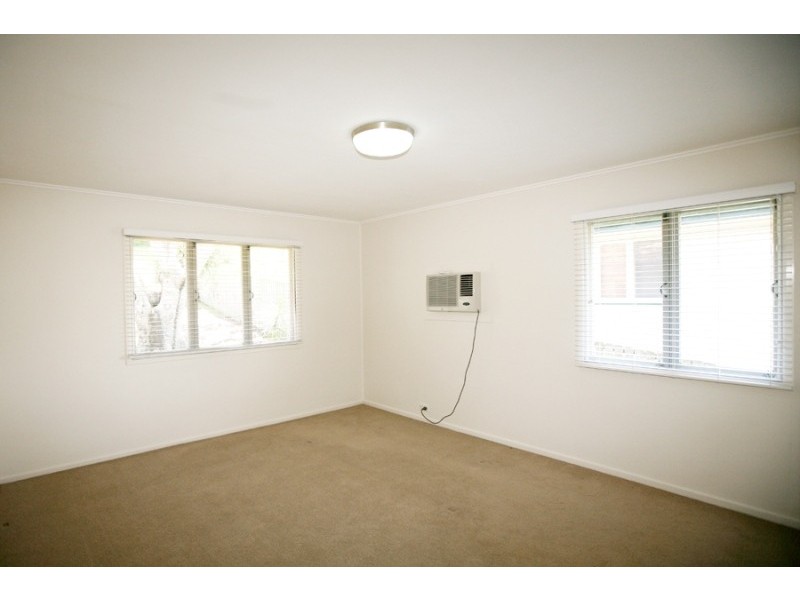 39 Hannam Street, Wynnum QLD 4178