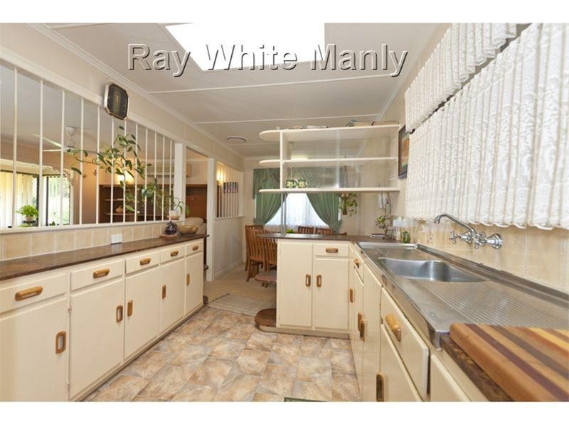 11 Barbara Street, Manly West QLD 4179