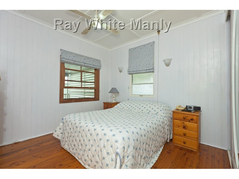 32 Madgwick Street, Wynnum QLD 4178