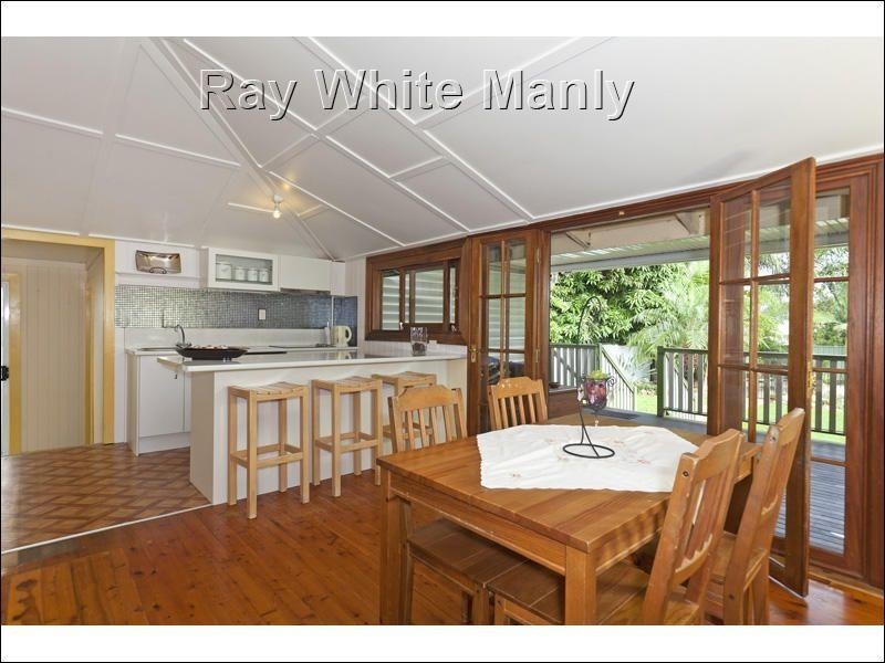 32 Madgwick Street, Wynnum QLD 4178