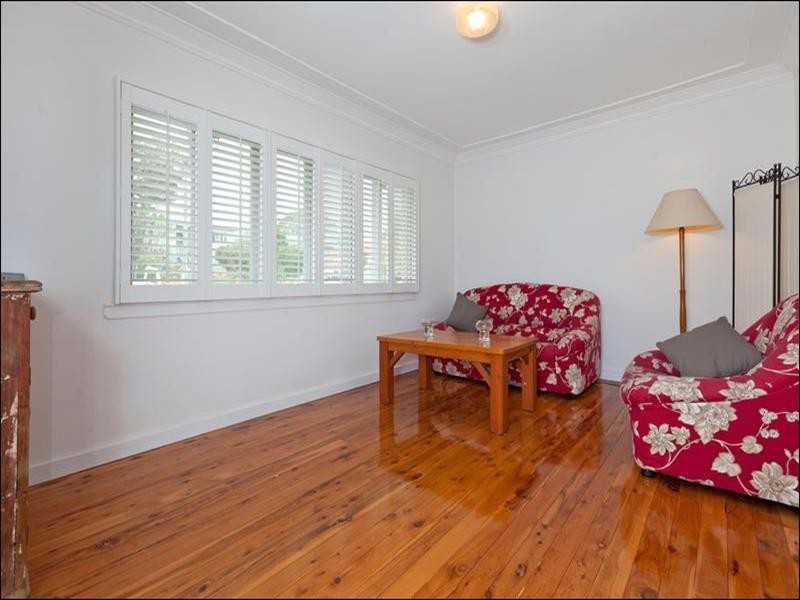 67 Boxgrove Avenue, Wynnum QLD 4178