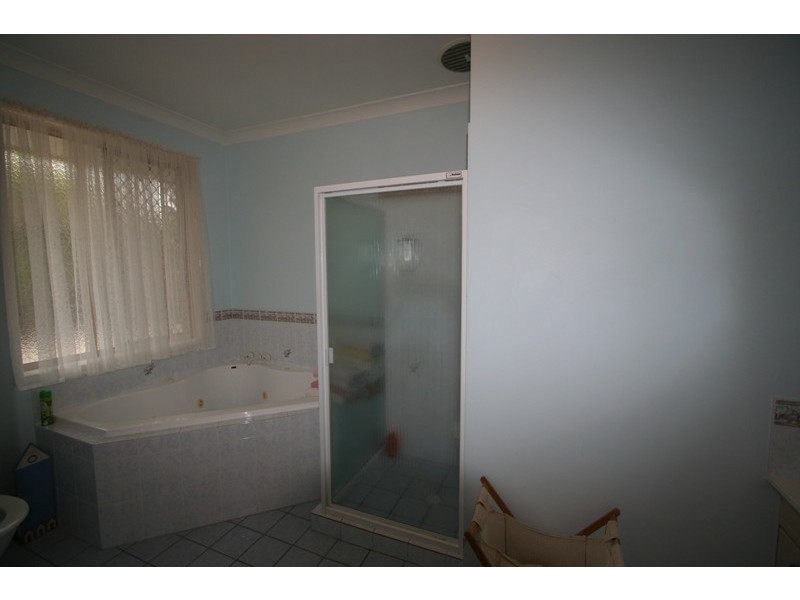 14a Barbecue Street, Belmont QLD 4153