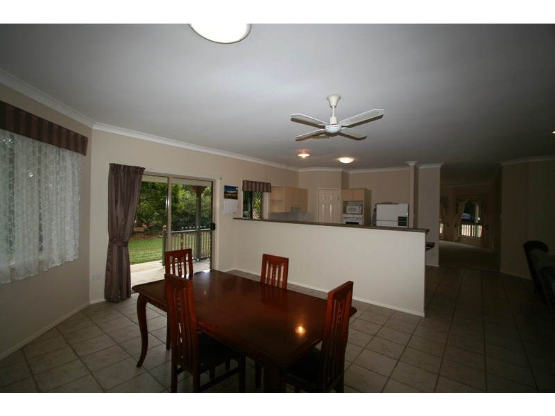 14a Barbecue Street, Belmont QLD 4153