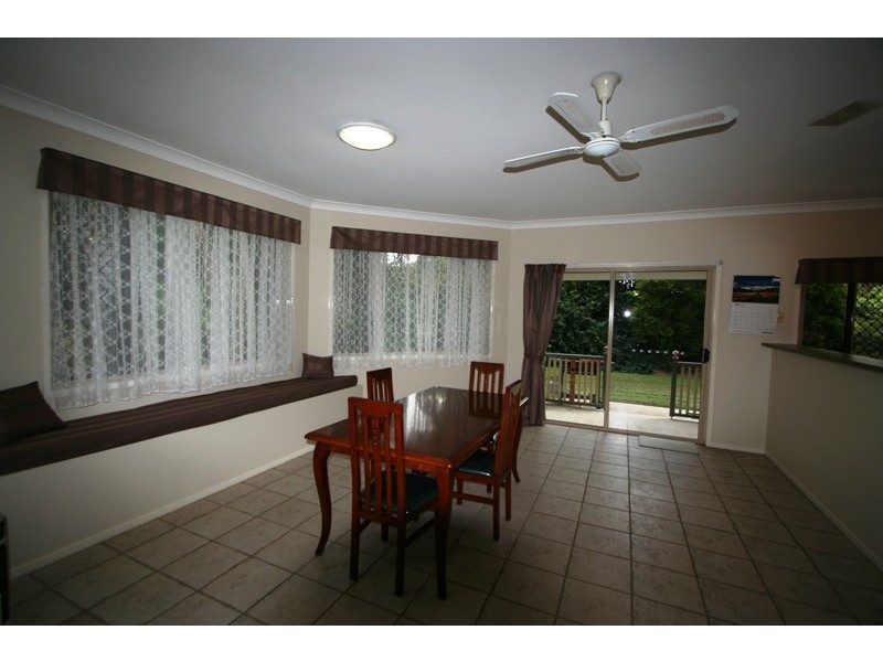 14a Barbecue Street, Belmont QLD 4153