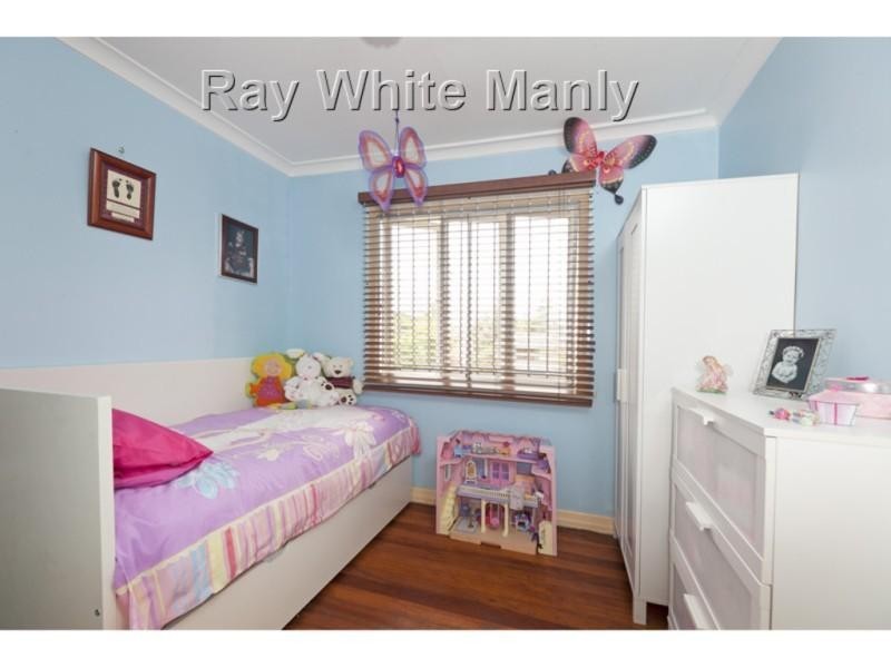 101 Empire Avenue, Manly West QLD 4179