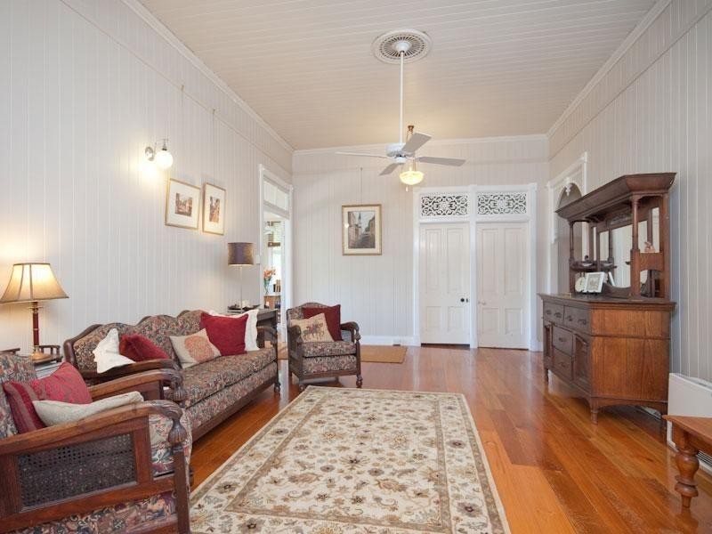 15 Preston Road, Manly West QLD 4179