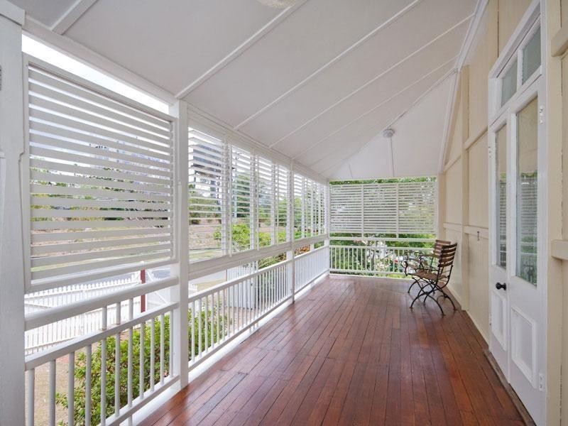 15 Preston Road, Manly West QLD 4179