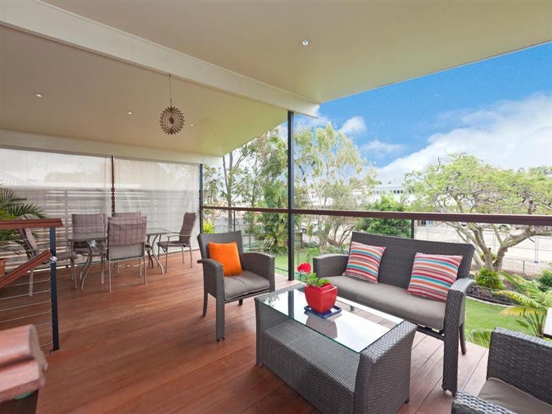 67 Boxgrove Avenue, Wynnum QLD 4178