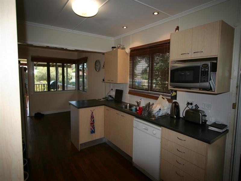 46 Gwynne Street, Wynnum West QLD 4178