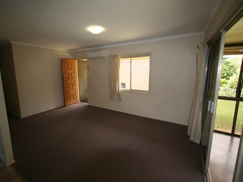 54 Roseberry Parade, Wynnum West QLD 4178