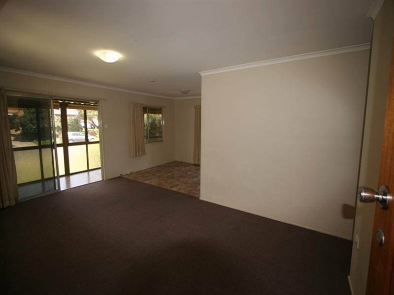 54 Roseberry Parade, Wynnum West QLD 4178