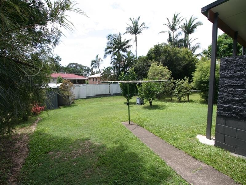 54 Roseberry Parade, Wynnum West QLD 4178