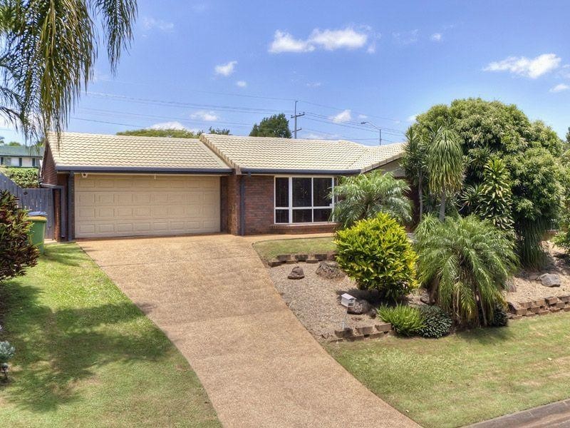 15 Spurs Drive, Wellington Point QLD 4160