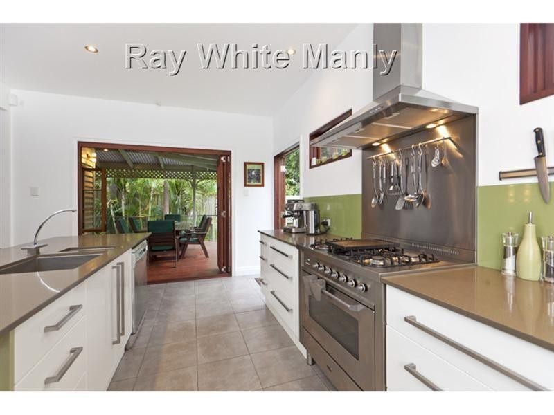 126 Kingsley Terrace, Manly QLD 4179