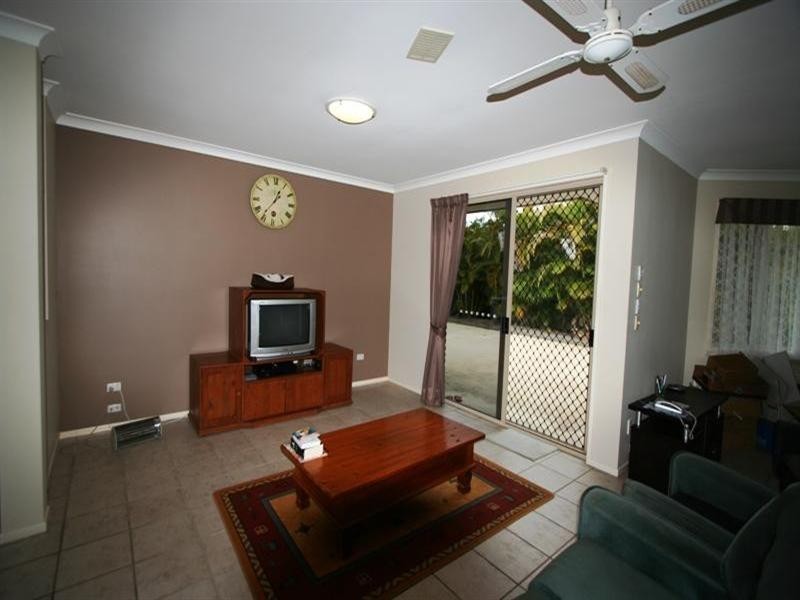 14a Barbecue Street, Belmont QLD 4153