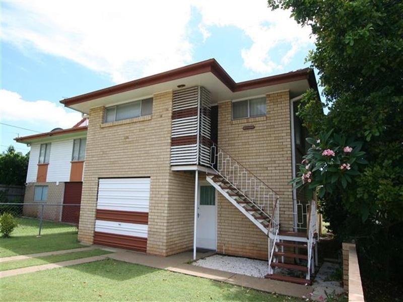 130 Stratton Terrace, Manly QLD 4179