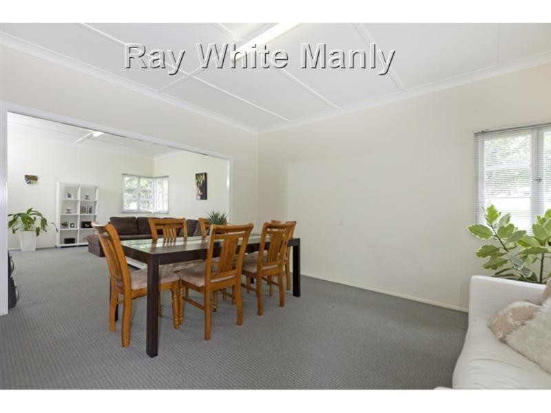 11 Benalla Street, Manly QLD 4179
