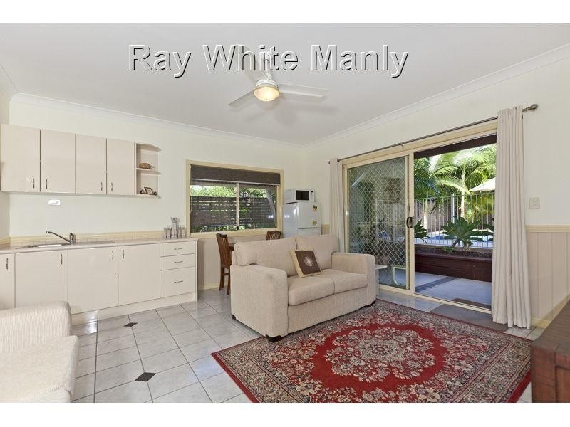 16 Pansy Street, Wynnum QLD 4178