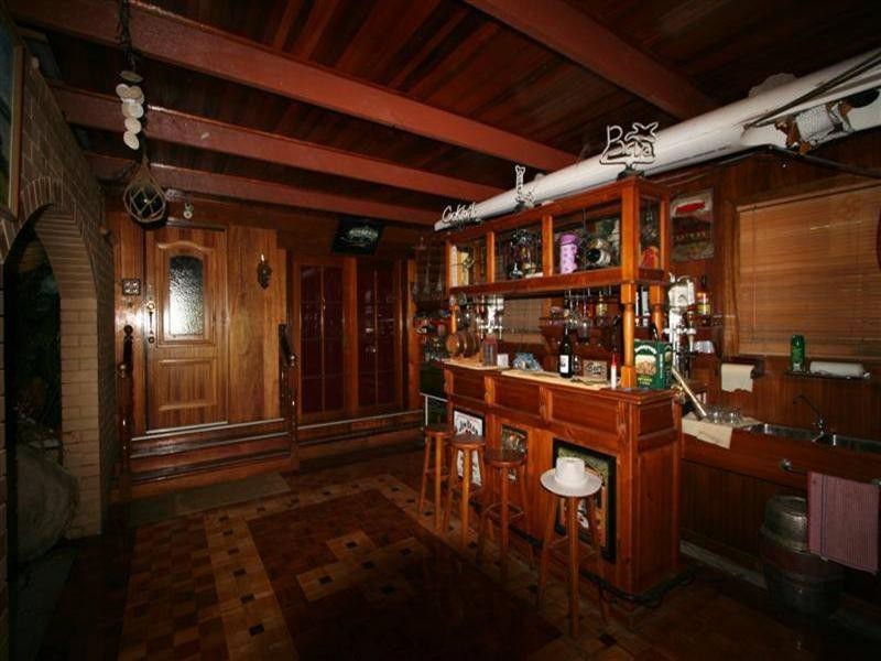 52 Alastair Street, Lota QLD 4179