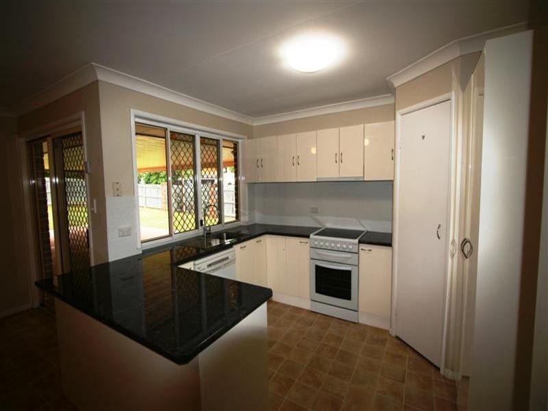 1 Mulder Street, Manly West QLD 4179