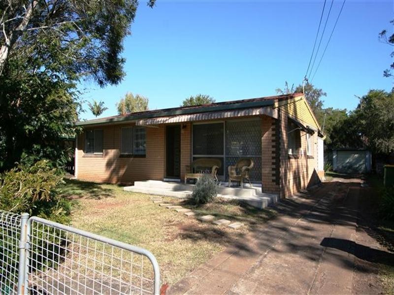 10 Murray Street, Birkdale QLD 4159