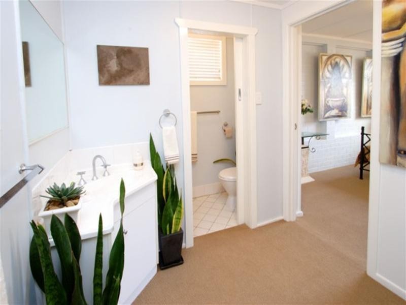 20 Falcon Street, Manly QLD 4179