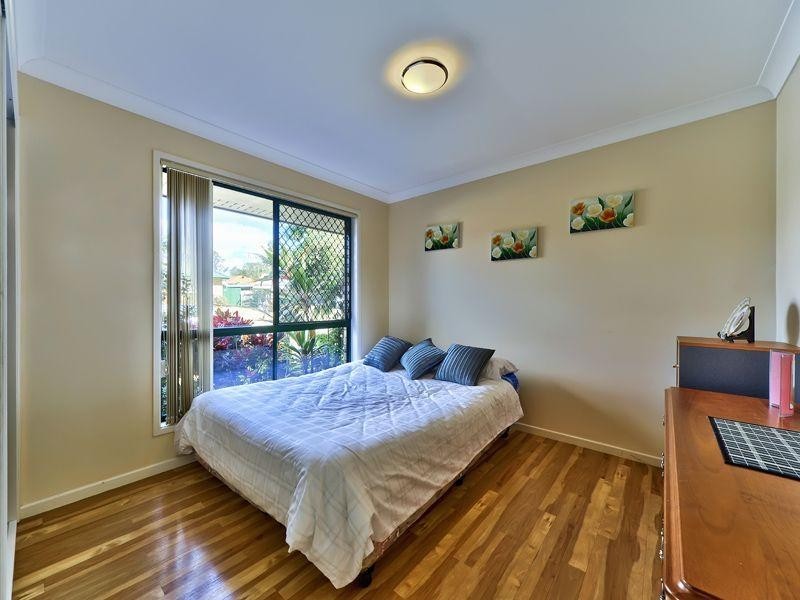 32 Schooner Circuit, Manly West QLD 4179