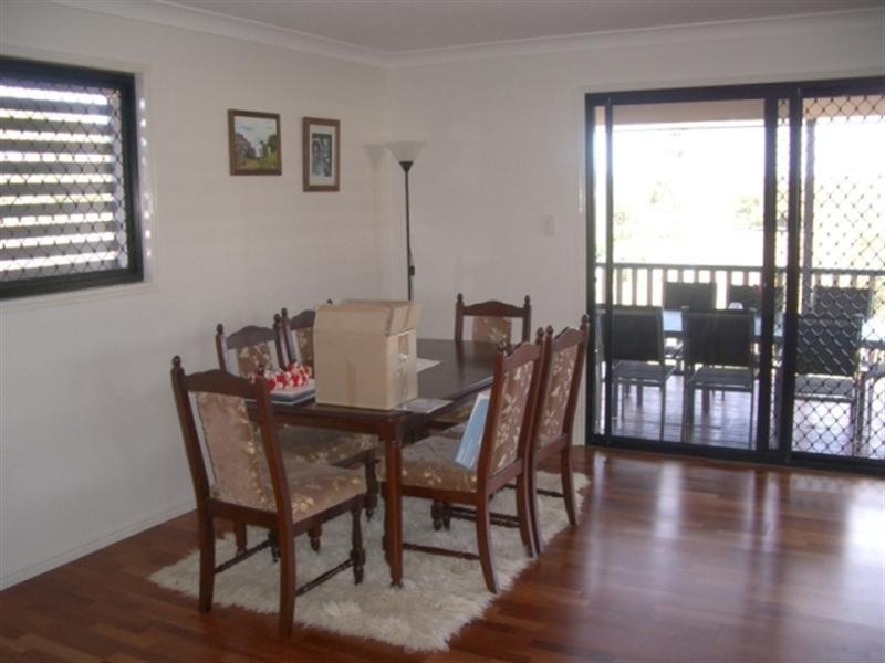 27 Andrew Street, Lota QLD 4179