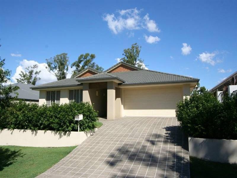 6 Creswick Close, Manly West QLD 4179