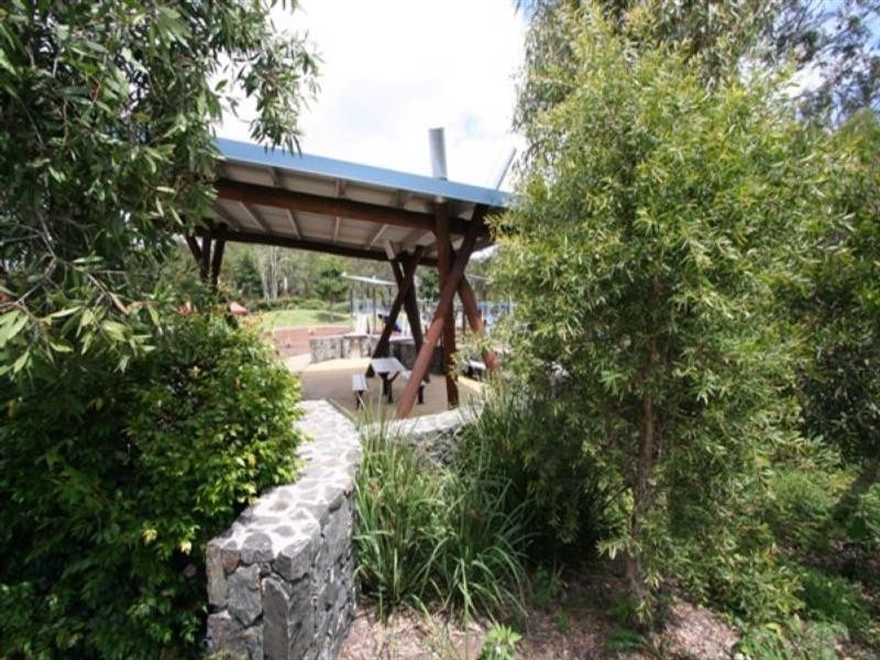 3 Red Gum Crescent, Wakerley QLD 4154