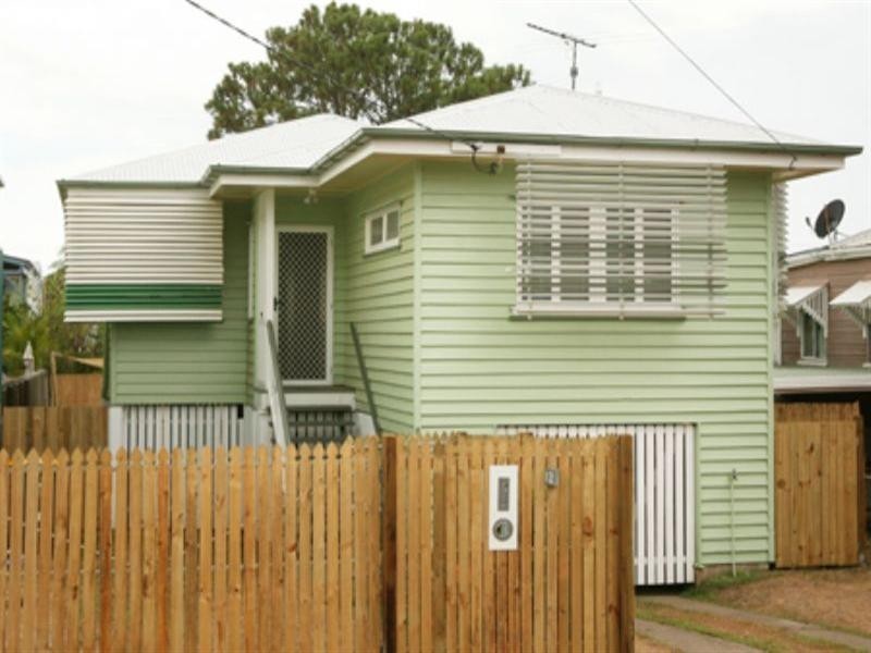 82 Boswell Terrace, Manly QLD 4179