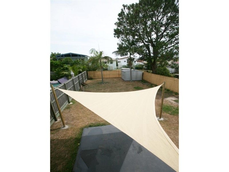 82 Boswell Terrace, Manly QLD 4179