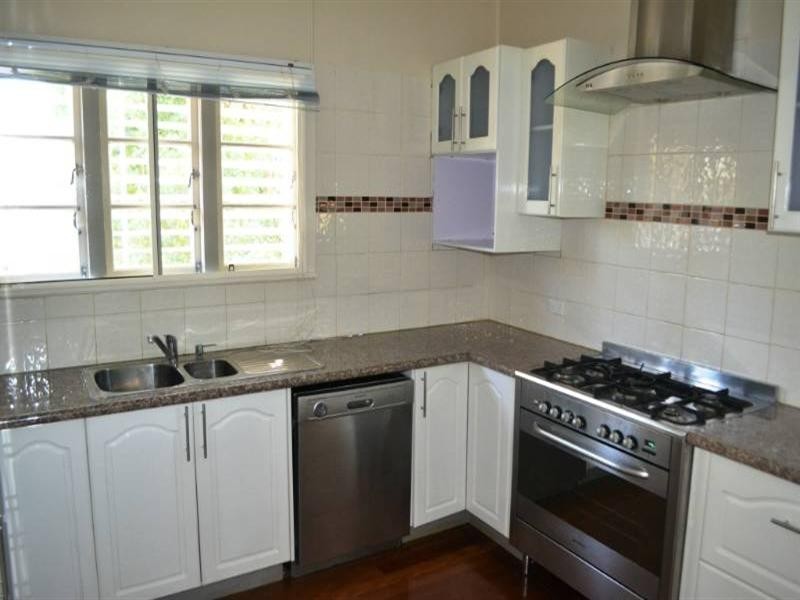 234 Wynnum North Road, Wynnum QLD 4178