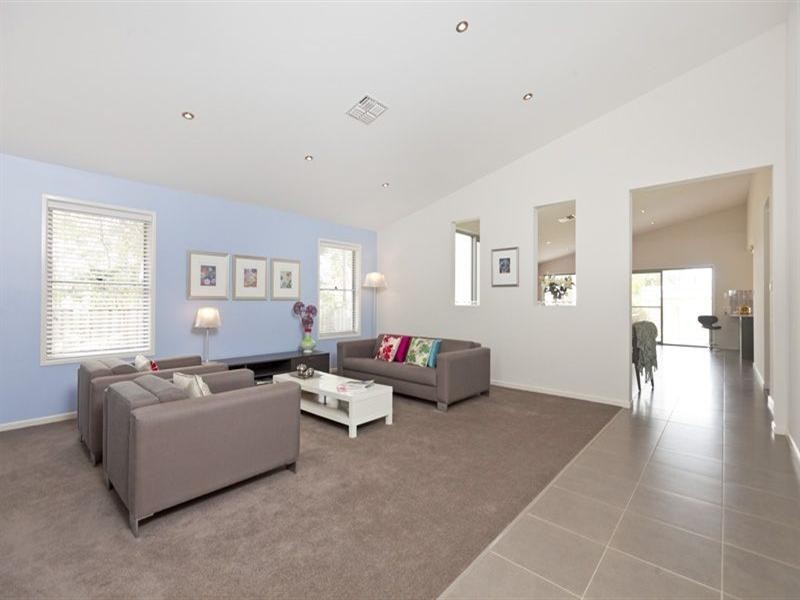 83 Gumdale Street, Wakerley QLD 4154