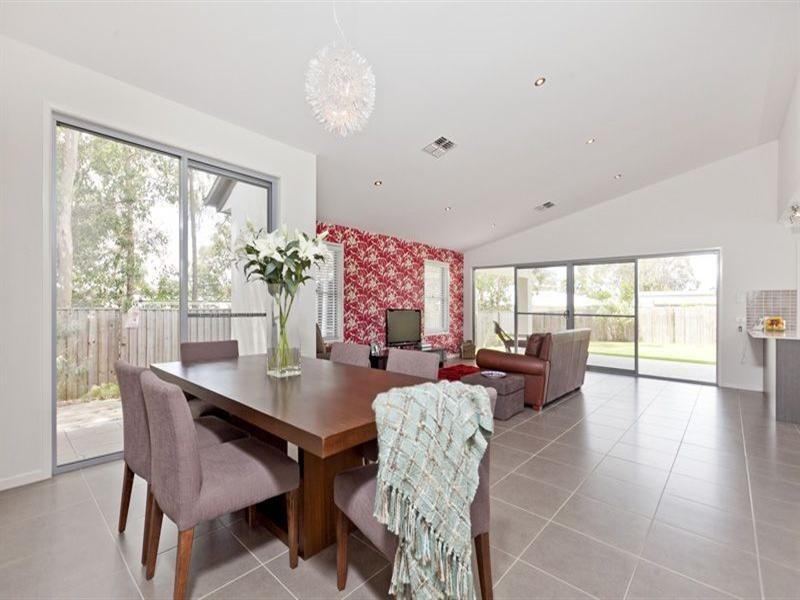 83 Gumdale Street, Wakerley QLD 4154