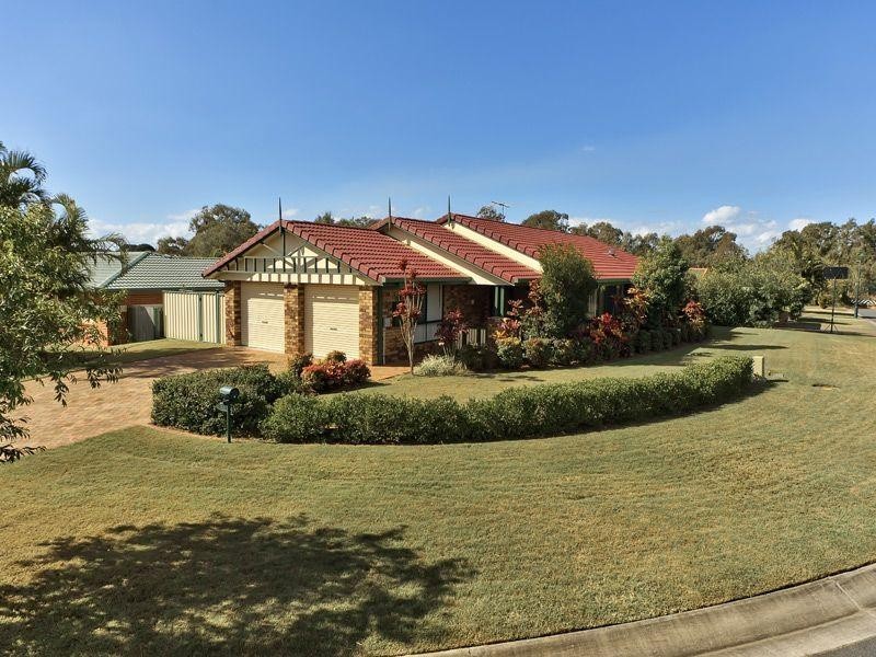 32 Schooner Circuit, Manly West QLD 4179