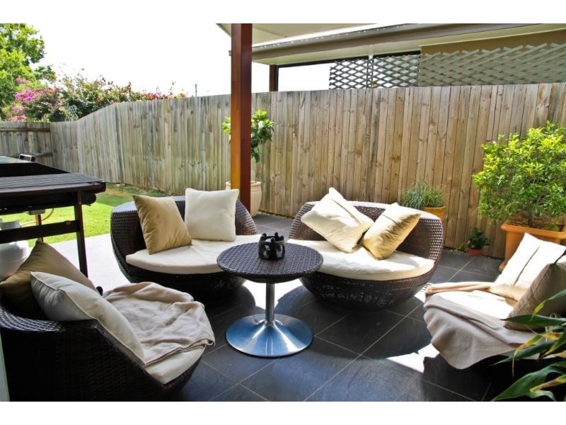 39 Berrimilla Street, Manly West QLD 4179