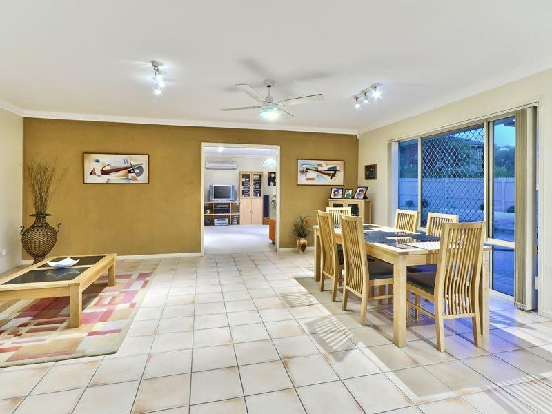 97 Hargreaves Road, Manly West QLD 4179