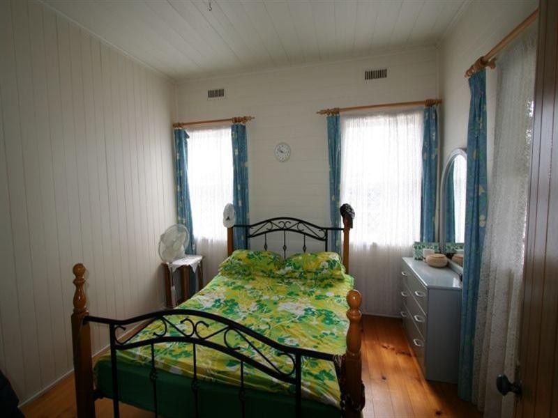 53 Carnation Street, Wynnum QLD 4178