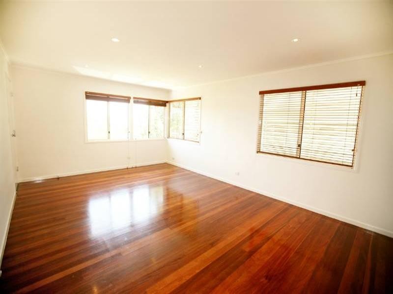 39 Hannam Street, Wynnum QLD 4178