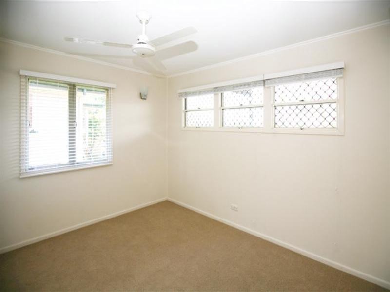 39 Hannam Street, Wynnum QLD 4178