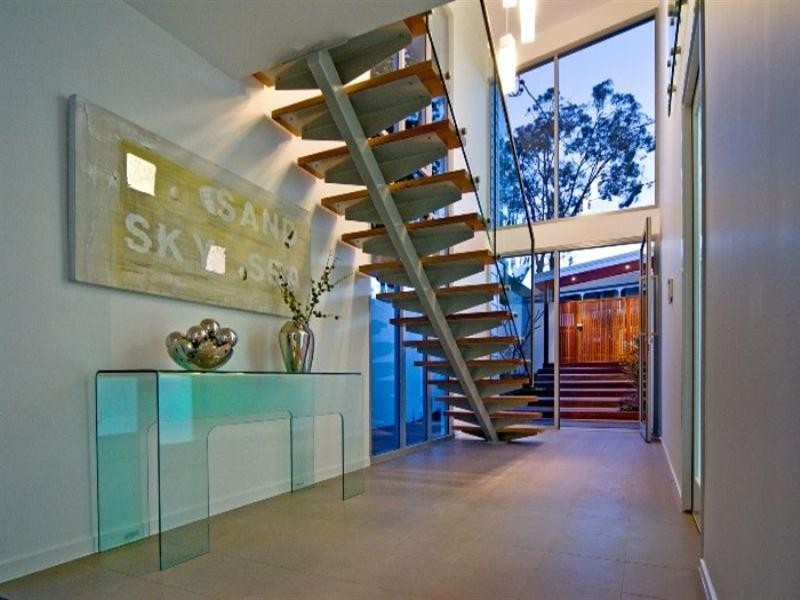 132 Carlton Terrace, Manly QLD 4179